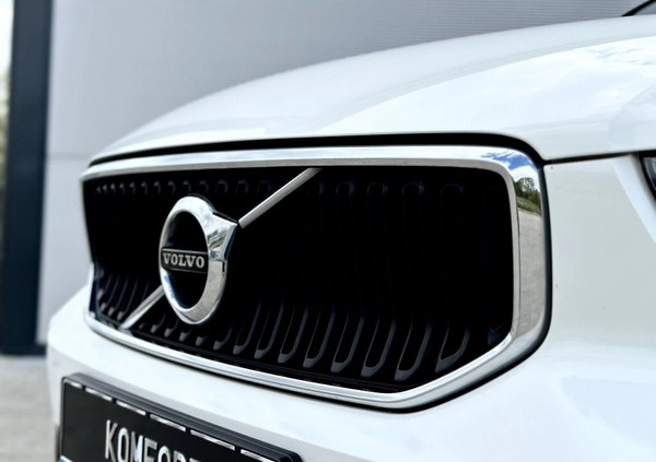Volvo XC 40 cena 107999 przebieg: 139953, rok produkcji 2018 z Siewierz małe 781